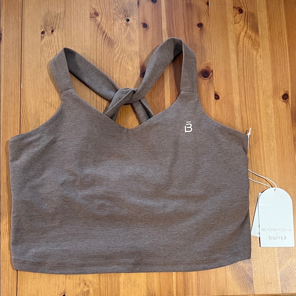 Beyond Yoga x Barre3 Twist Through Crop Bra